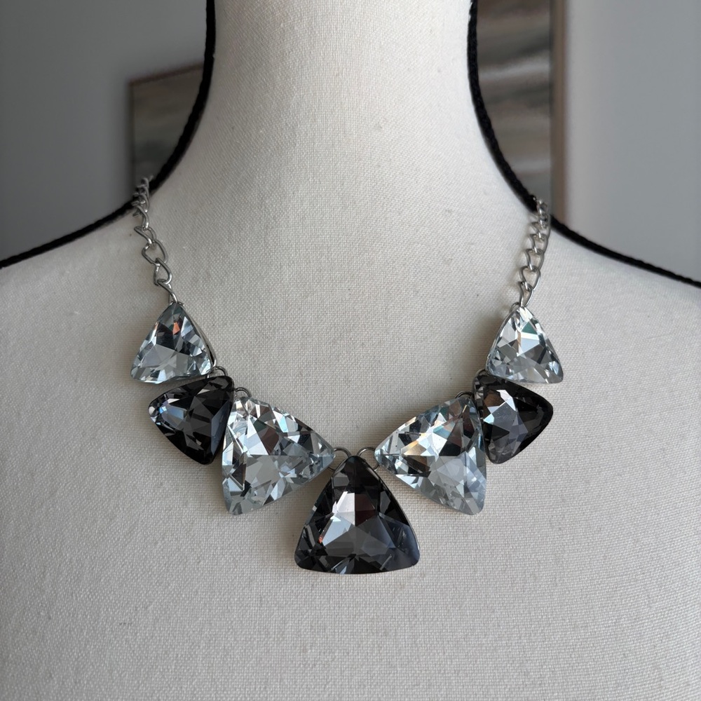 Statement Triangle Crystal Necklace in Dark gray and Clear